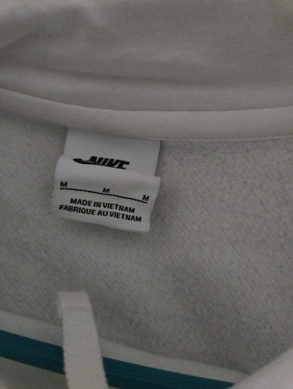 Nike Club Fleece Pullover Hoodie - Picture 5 of 5